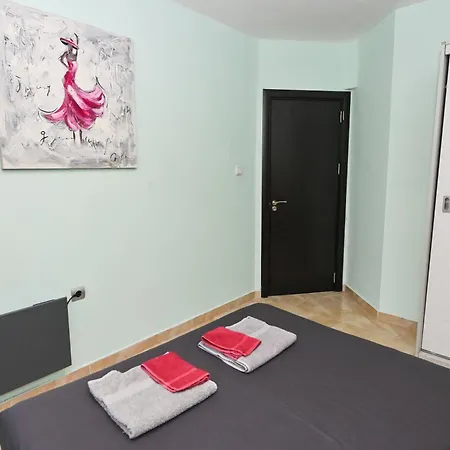 Eli Center Apartamento *