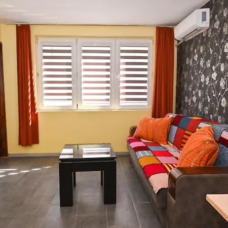 Apartamento Eli Center